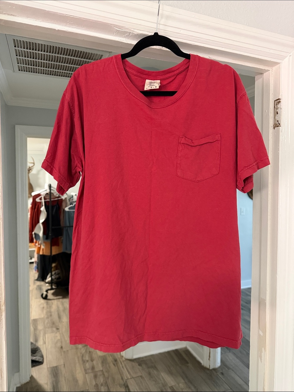 Comfort Colors Men's Short-Sleeve Pocket Tee - Red